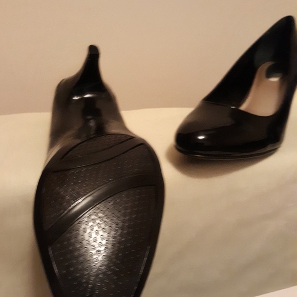 🔥 NIB Alfani Step-n-Flex Patent Heels 🔥 - Picture 4 of 6